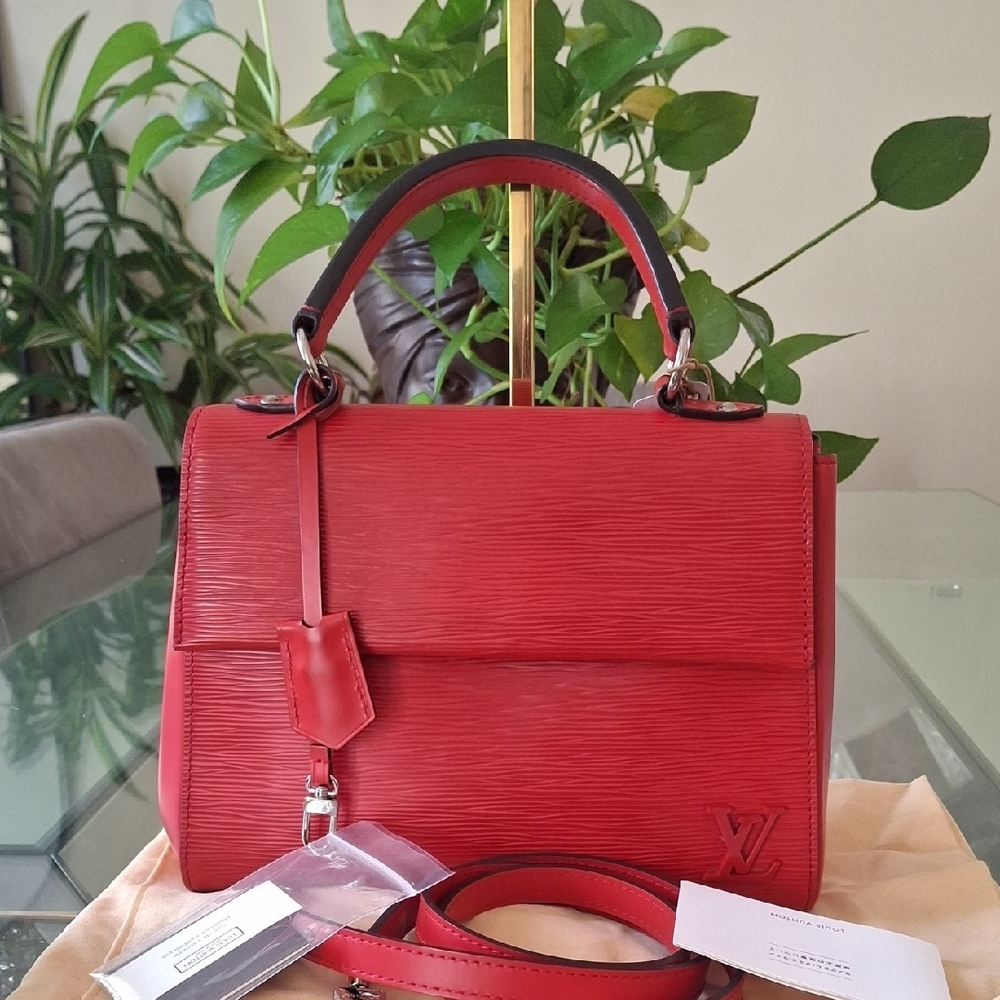 Louis Vuitton Cluny Red Satchel Bag - Picture 4 of 14